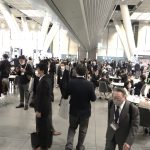 コロナ前の活気を思わせる<br />展示会場